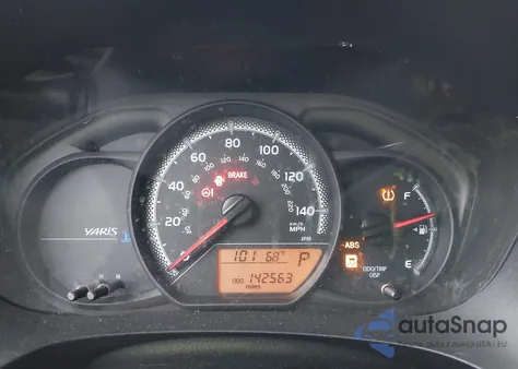 2015 Toyota Yaris L z USA, uszkodzony, nr VIN VNKKTUD35FA041214